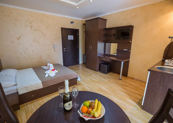 Hotel apartamentowy Bahami 3*