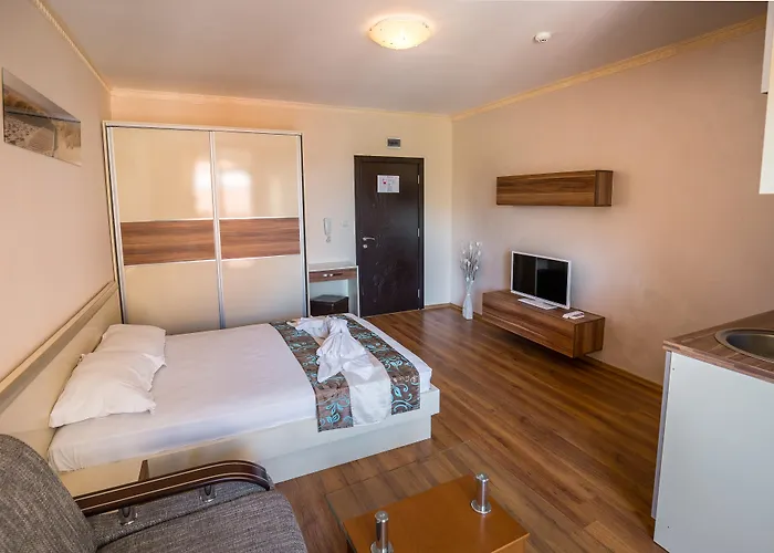 Bahami Hotel apartamentowy 3*