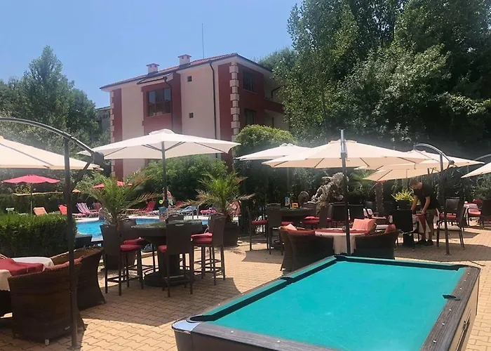 Bahami Hotel apartamentowy Słoneczny Brzeg