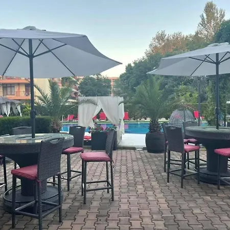 Bahami Ξενοδοχείο με διαμερίσματα 3*