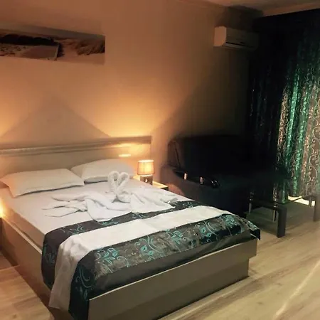 Bahami Aparthotel