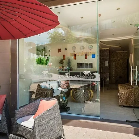 Bahami Aparthotel 3*