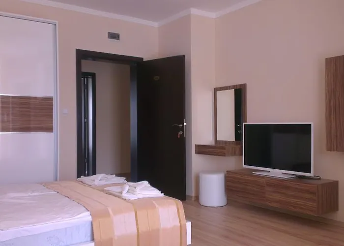 Bahami Apartmanhotel Napospart