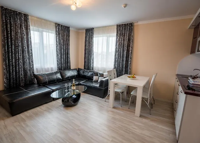 Bahami Apartmanhotel 3*