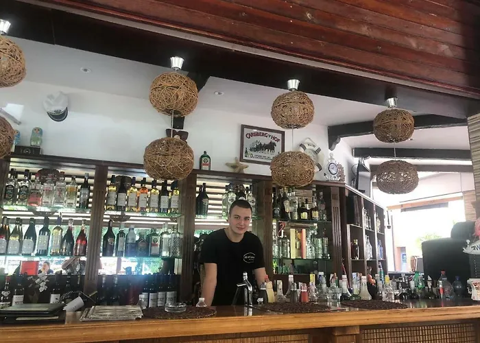 Bahami Apartmanhotel