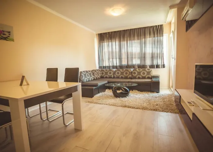 Bahami Apartmanhotel