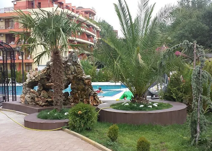 Bahami Апарт-отель Солнечный берег